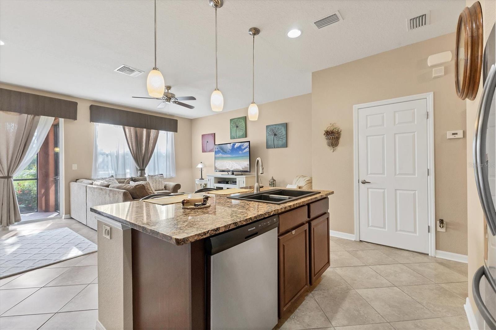 Image 12 of 46 For 11507 84th Street Circle E 102