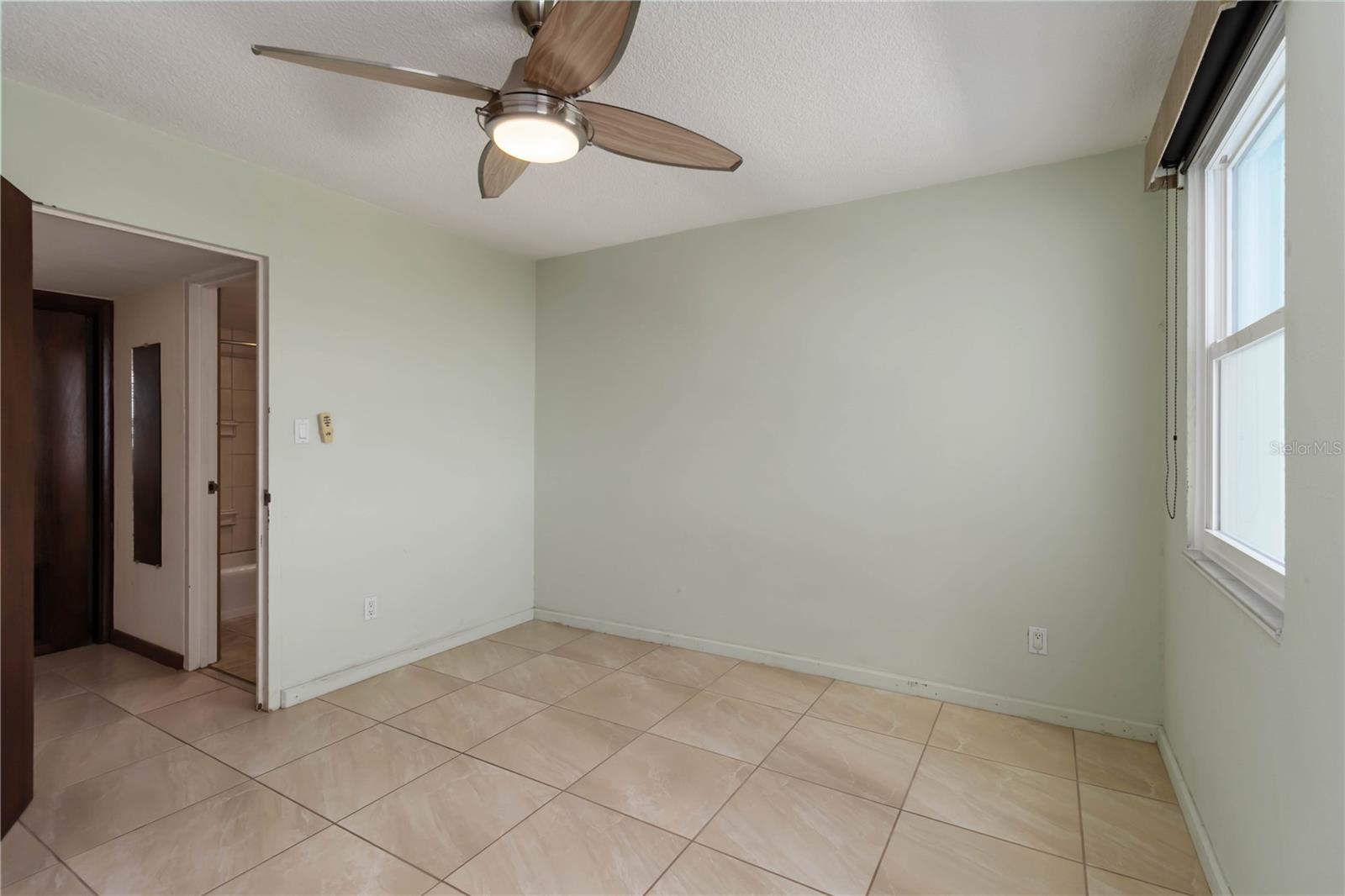 Image 14 of 24 For 33 Gulfstream Avenue 502
