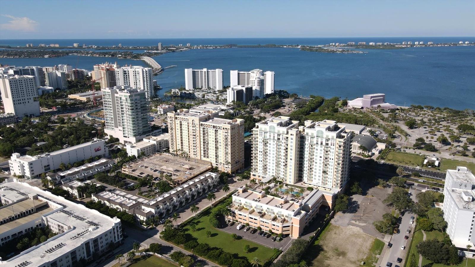 Image 39 of 40 For 800 Tamiami Trail 604