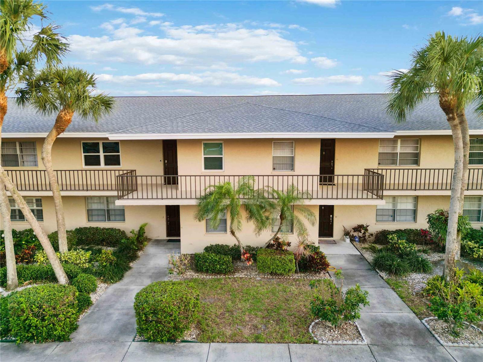 Image 34 of 50 For 6999 Country Club Drive N 224