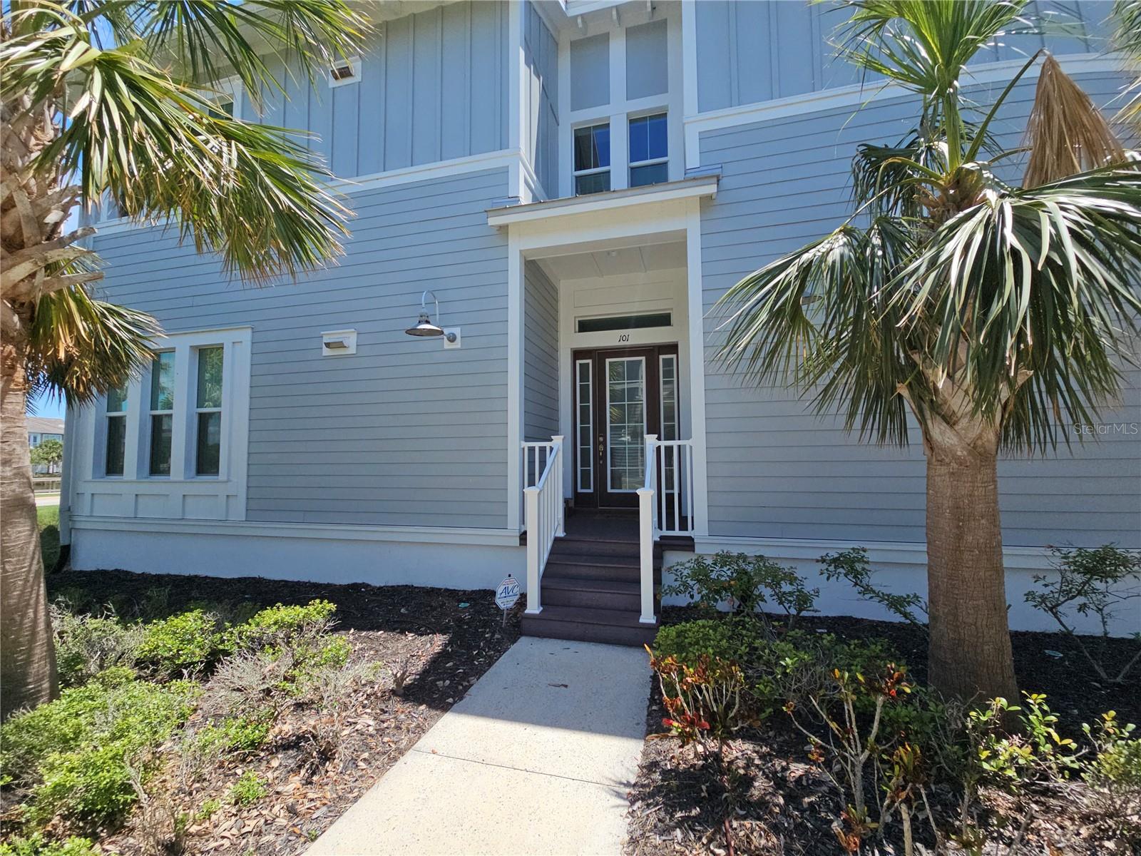 Image 4 of 56 For 311 Compass Point Drive 101