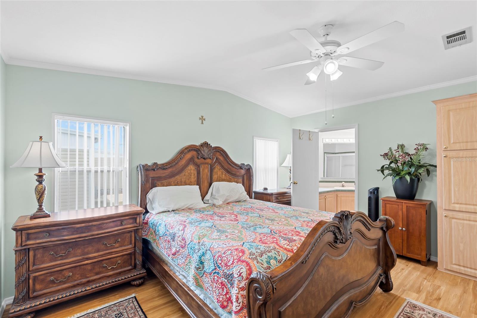 Image 15 of 45 For 3352 Laurel Oak Way