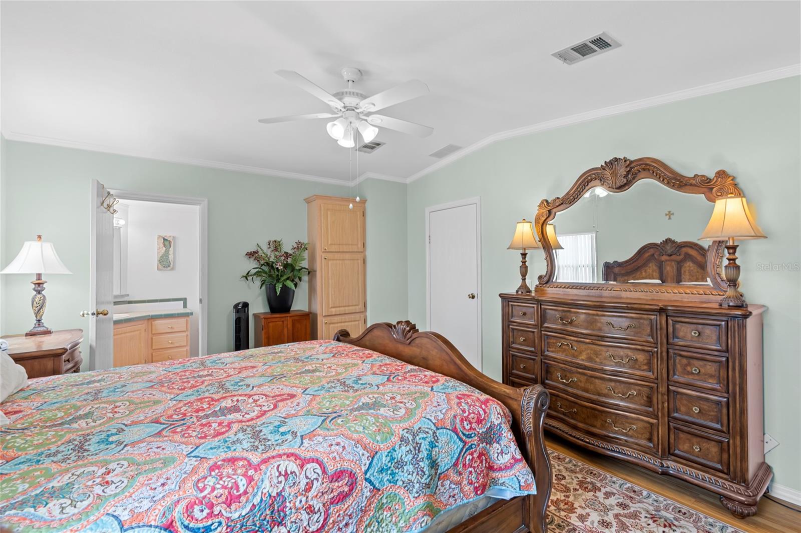 Image 16 of 45 For 3352 Laurel Oak Way