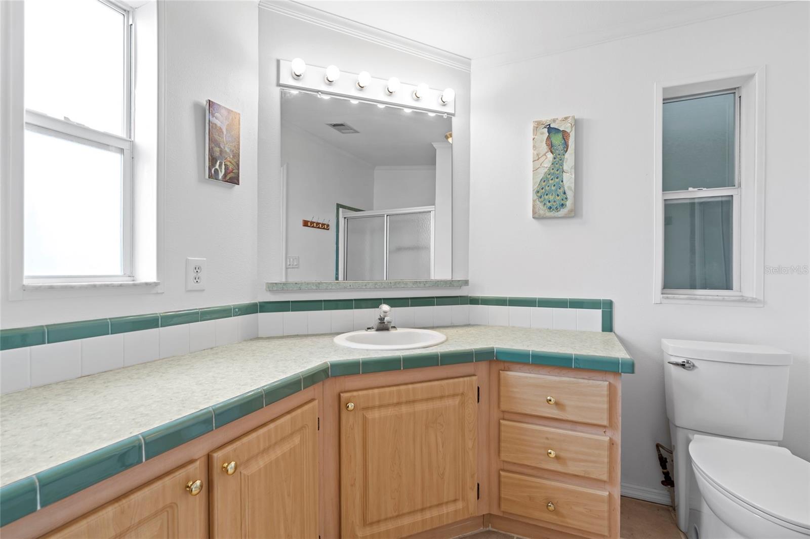 Image 17 of 45 For 3352 Laurel Oak Way
