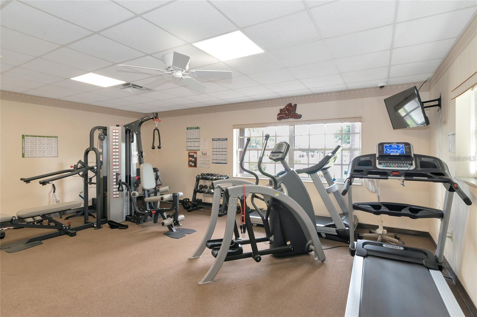 Image 40 of 45 For 3352 Laurel Oak Way