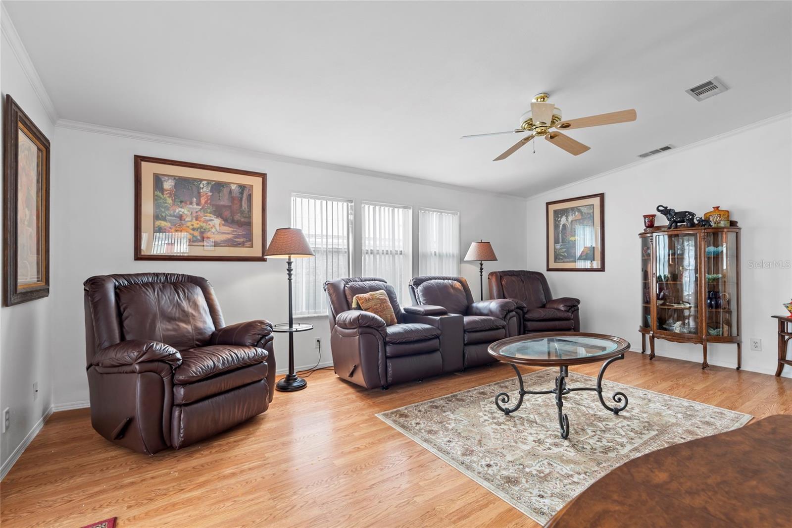 Image 7 of 45 For 3352 Laurel Oak Way