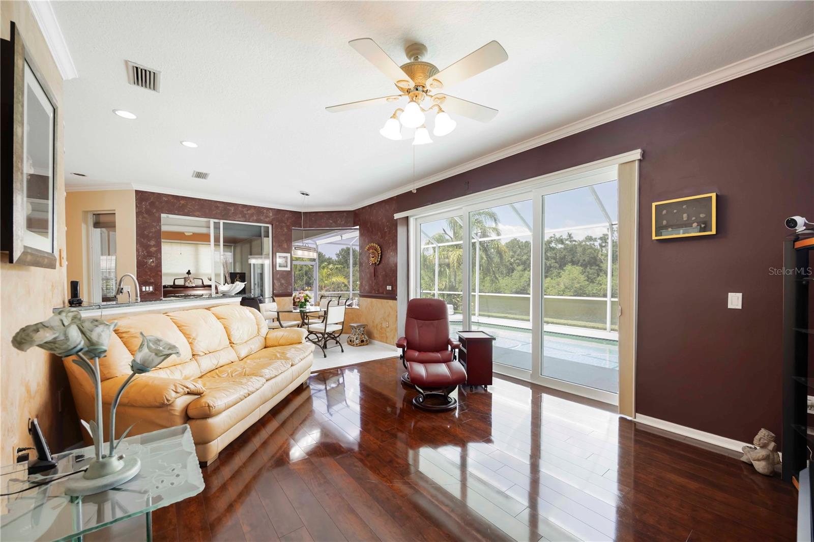 Image 18 of 38 For 10523 Old Grove Circle