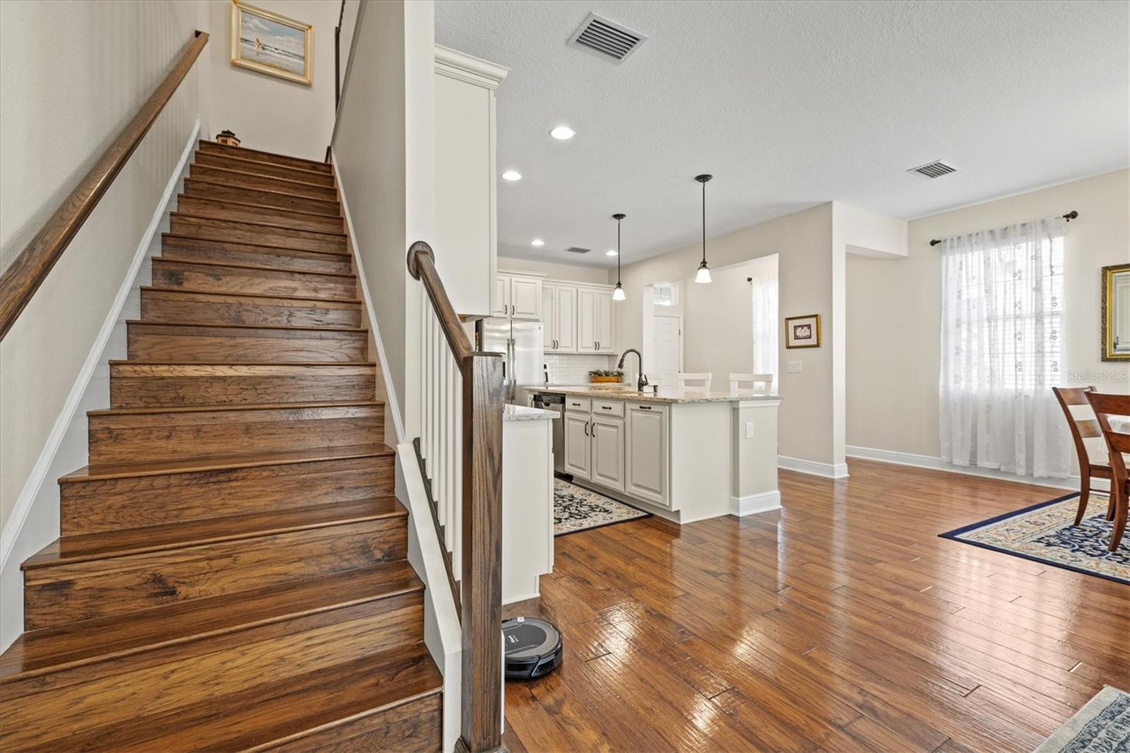 Image 23 of 50 For 7844 52nd Terrace E
