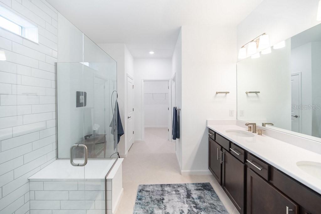 Image 11 of 36 For 17578 Winding Oak Lane