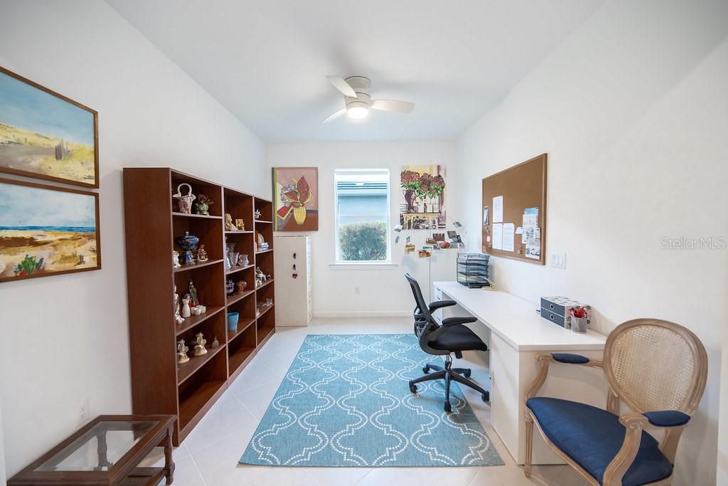 Image 21 of 36 For 17578 Winding Oak Lane