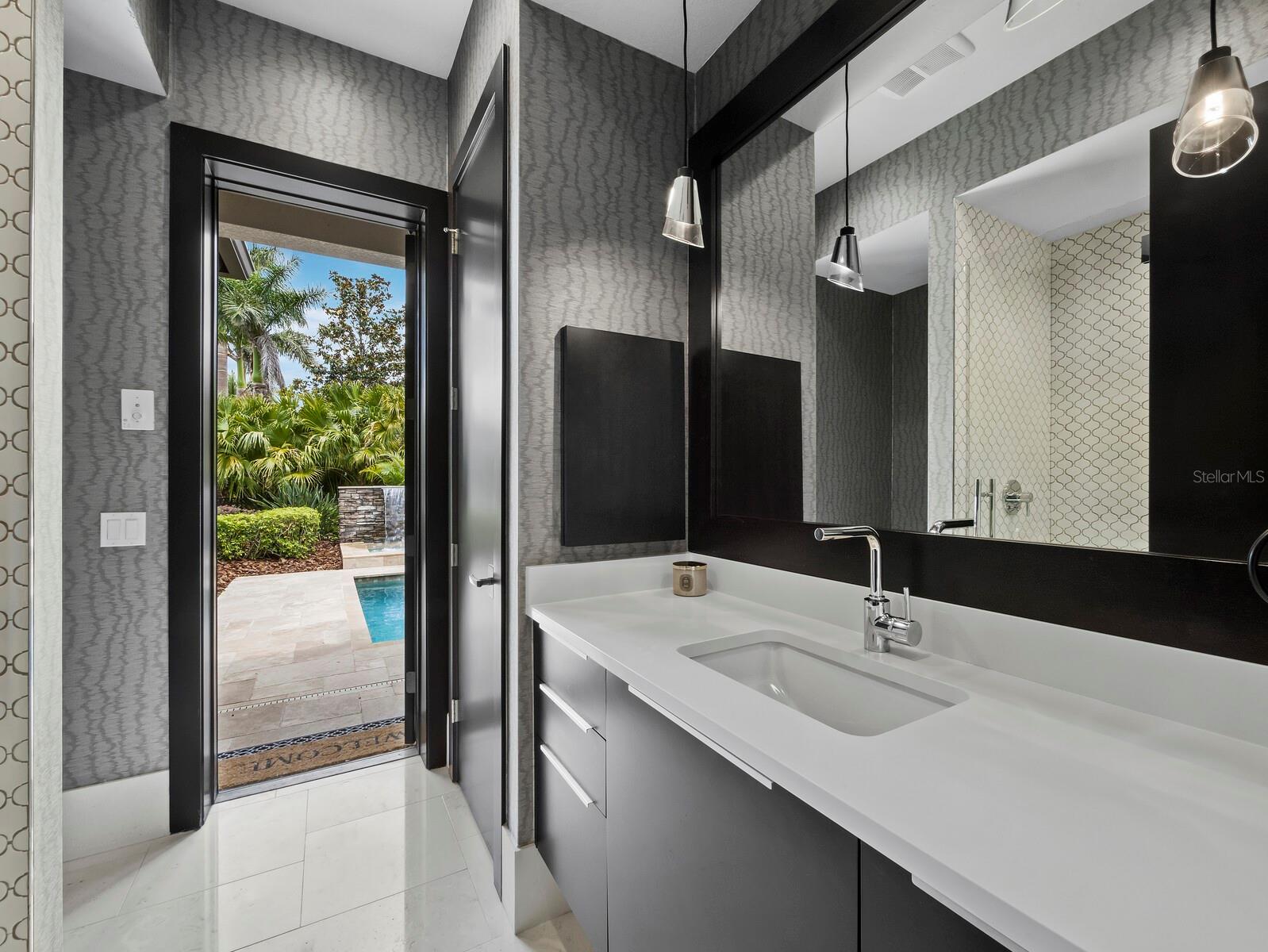 Image 33 of 83 For 8316 Portlight Court
