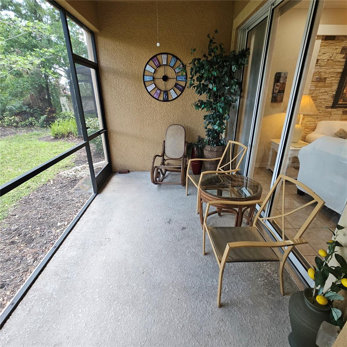 Image 17 of 55 For 8110 Villa Grande Court