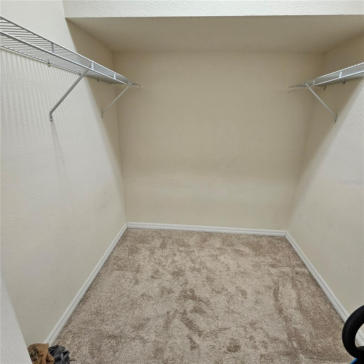 Image 36 of 55 For 8110 Villa Grande Court