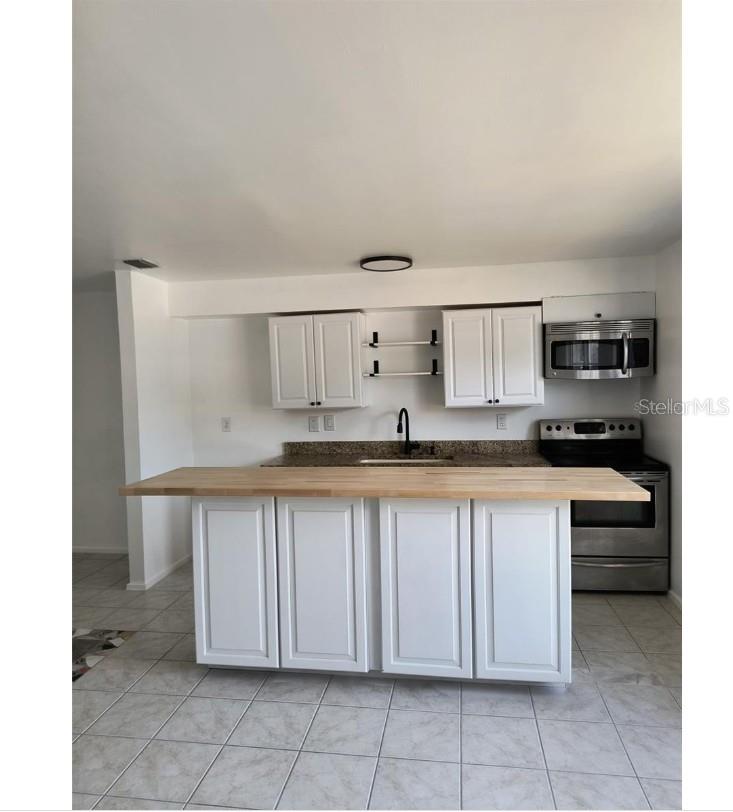 Image 4 of 15 For 4444 Swift Road 14