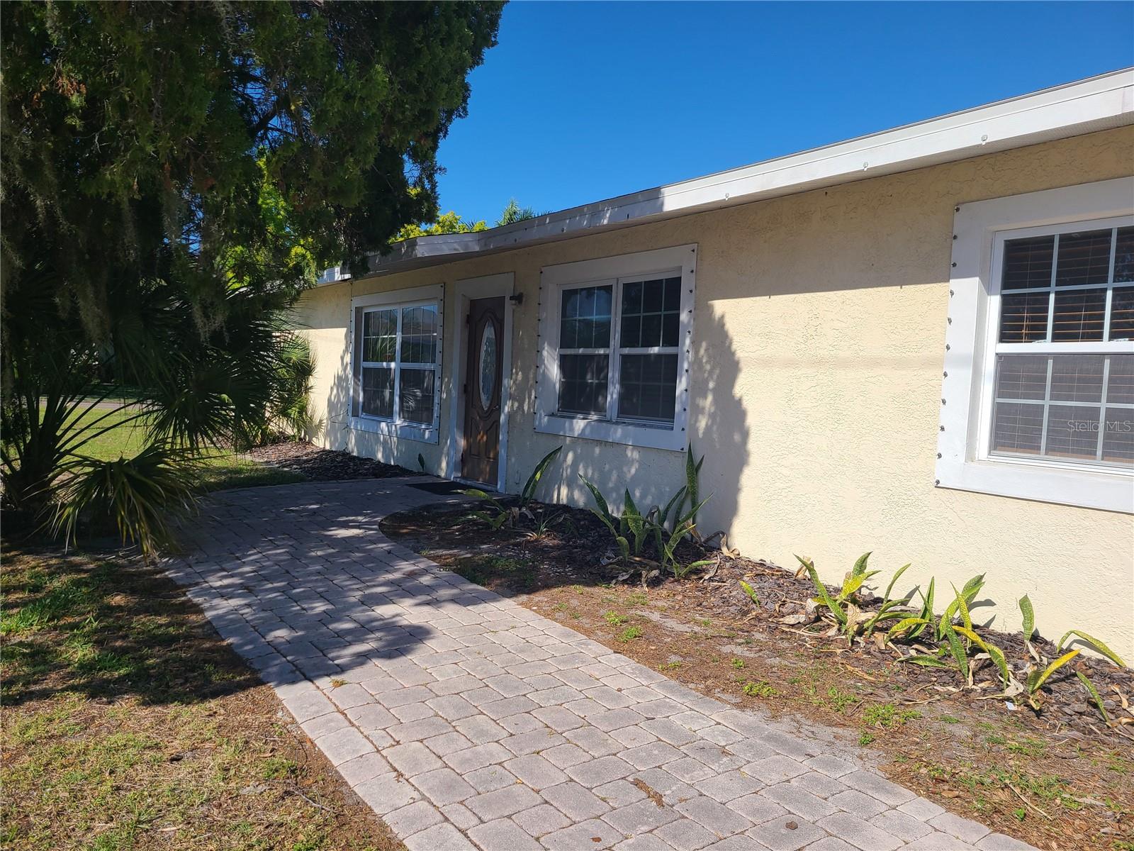 Details for 2102 Hillview Street, SARASOTA, FL 34239