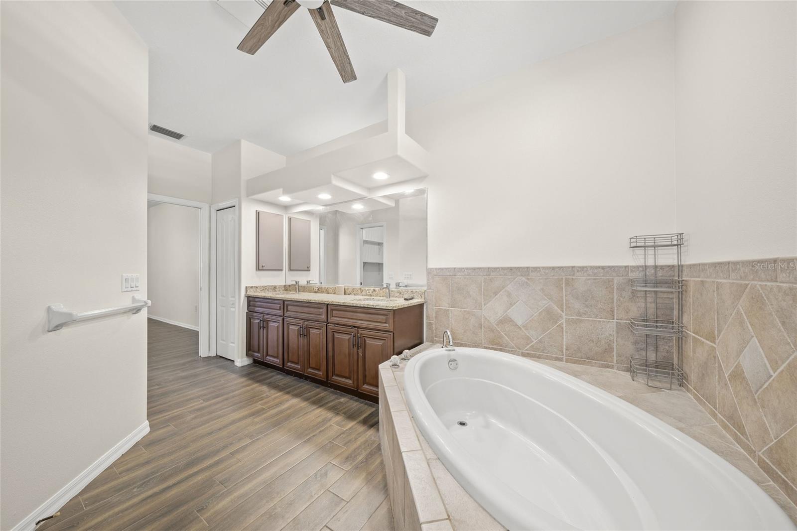 Image 17 of 34 For 5226 Magnolia Pond Drive