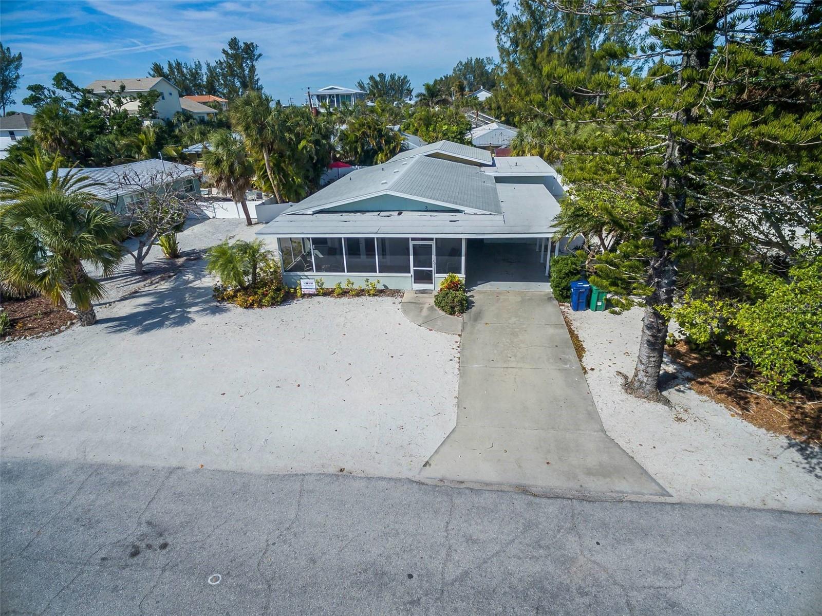 Image 2 of 27 For 112 Palm Avenue