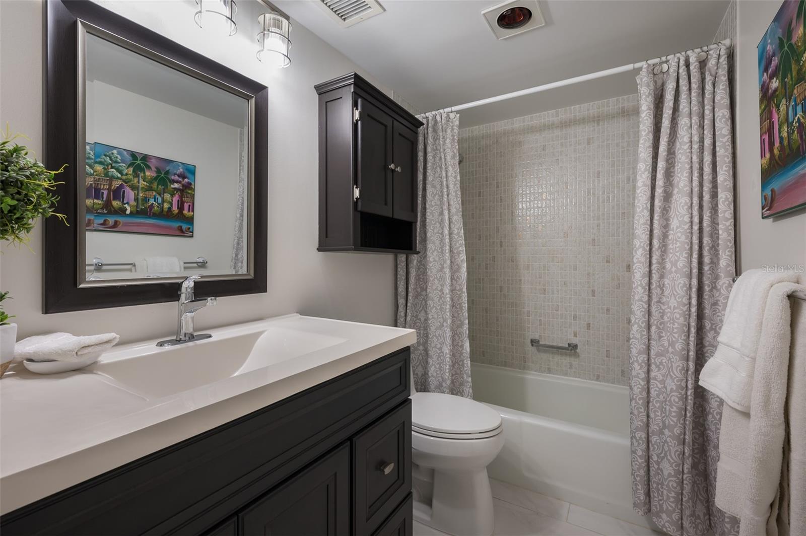Image 21 of 47 For 1350 Portofino Drive 208