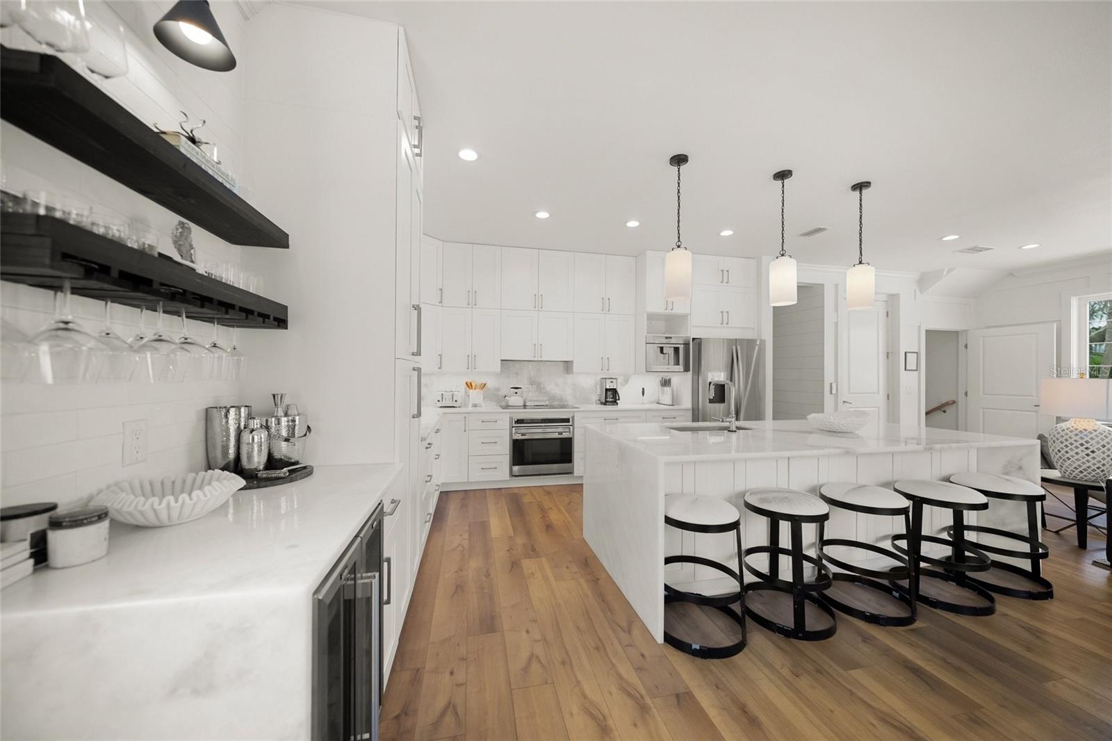 Image 3 of 45 For 120 White Avenue