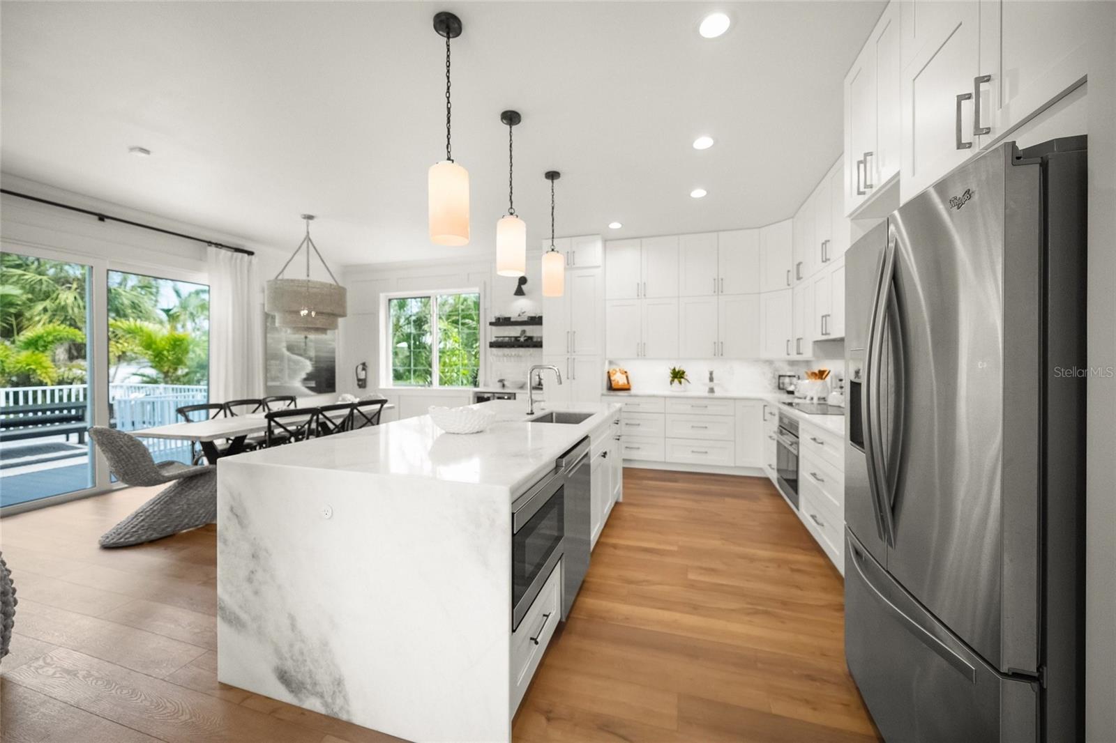 Image 4 of 45 For 120 White Avenue