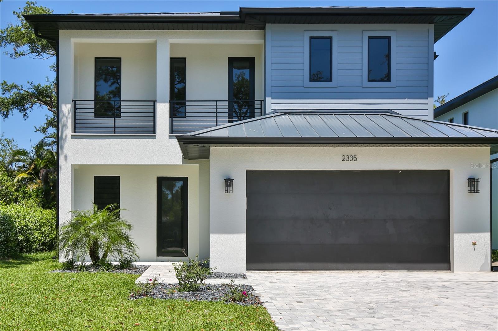Image 2 of 58 For 2335 Oak Terrace