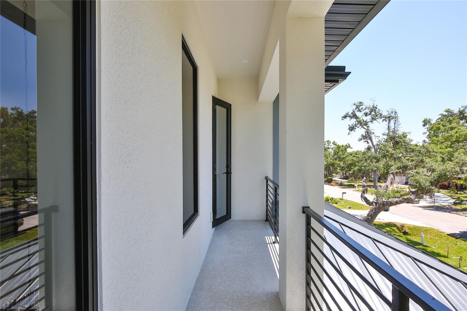 Image 34 of 58 For 2335 Oak Terrace