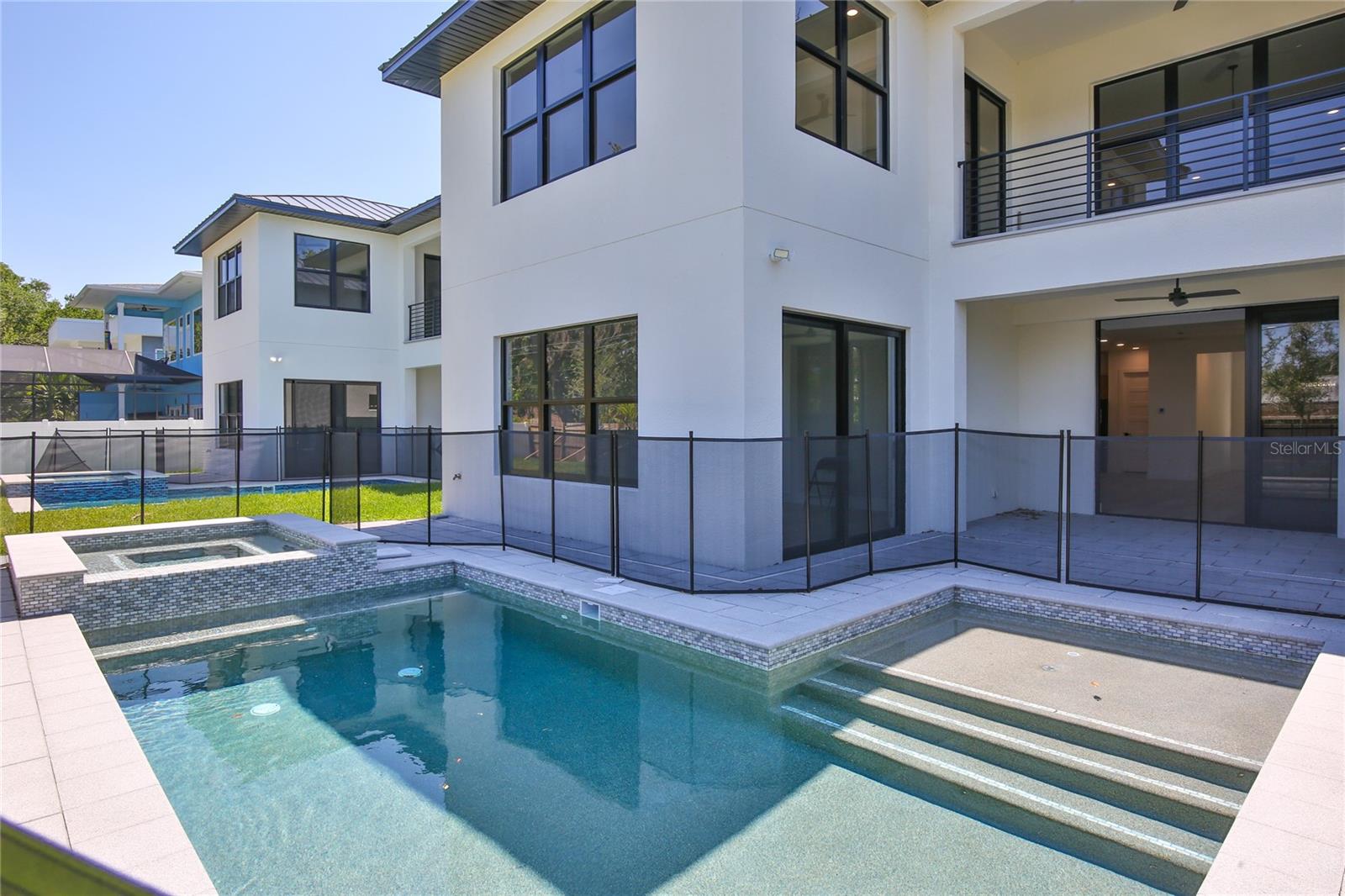 Image 66 of 70 For 2335 Oak Terrace