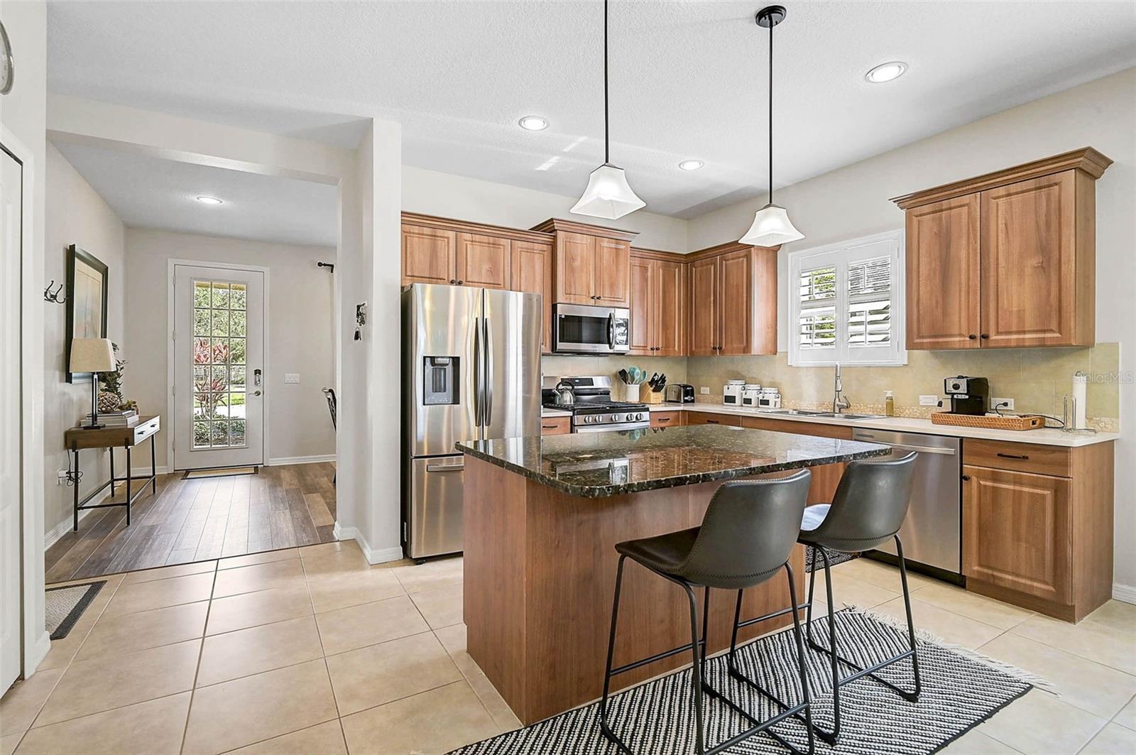 Image 5 of 59 For 12149 Forest Park Circle
