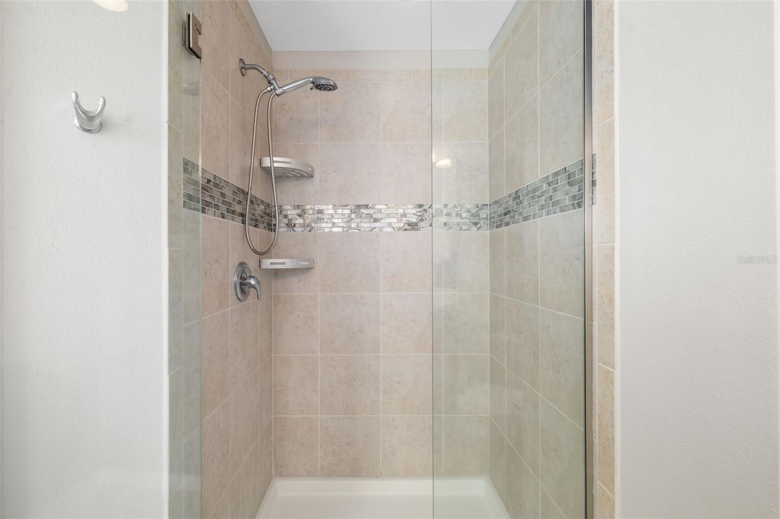 Image 32 of 60 For 5007 Sunnyside Lane