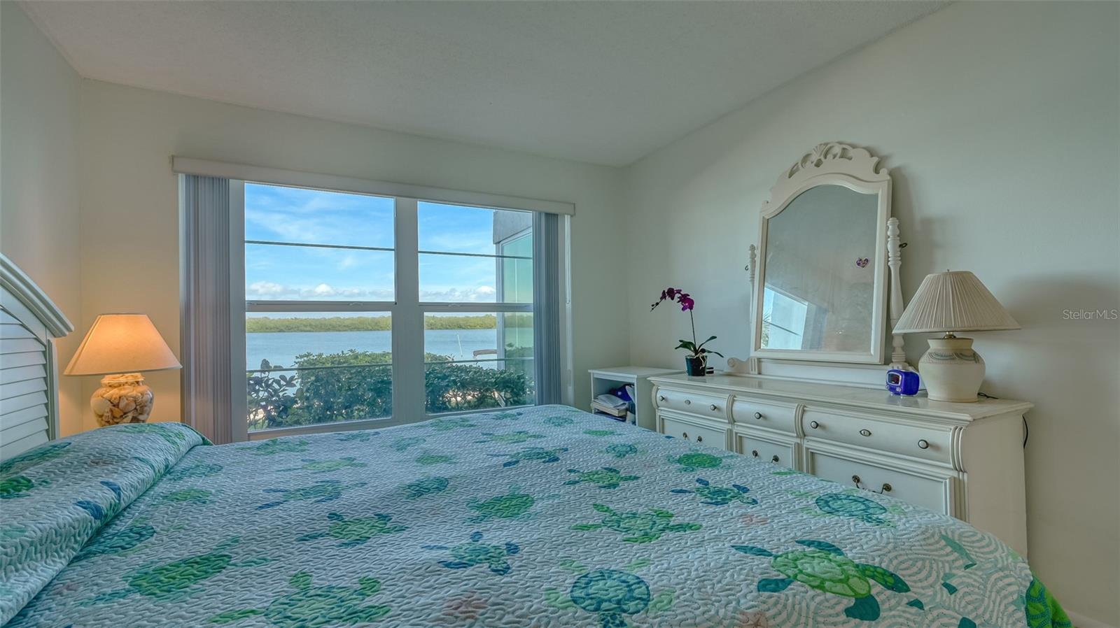 Image 17 of 43 For 4420 Exeter Drive L104