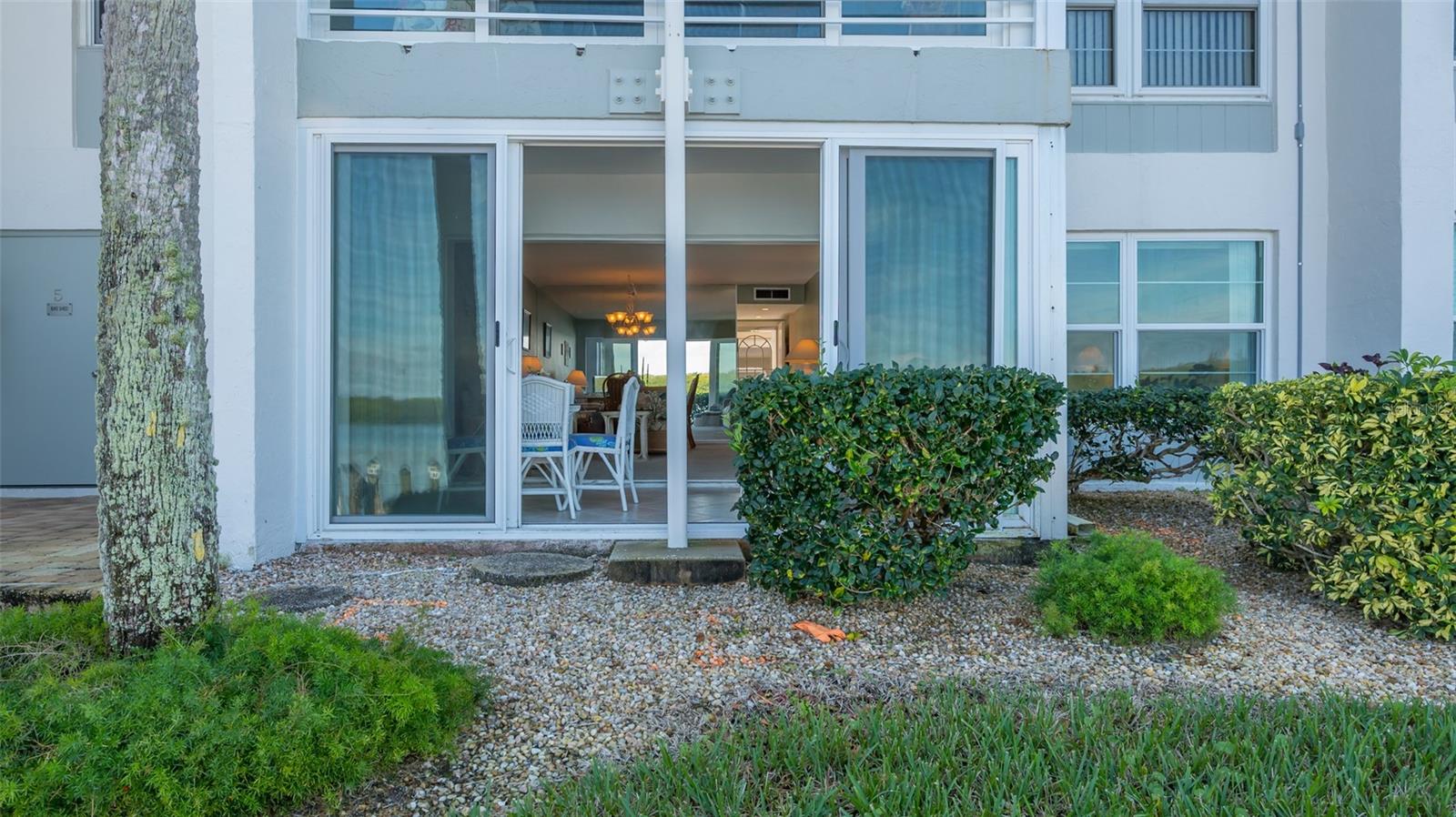 Image 19 of 43 For 4420 Exeter Drive L104