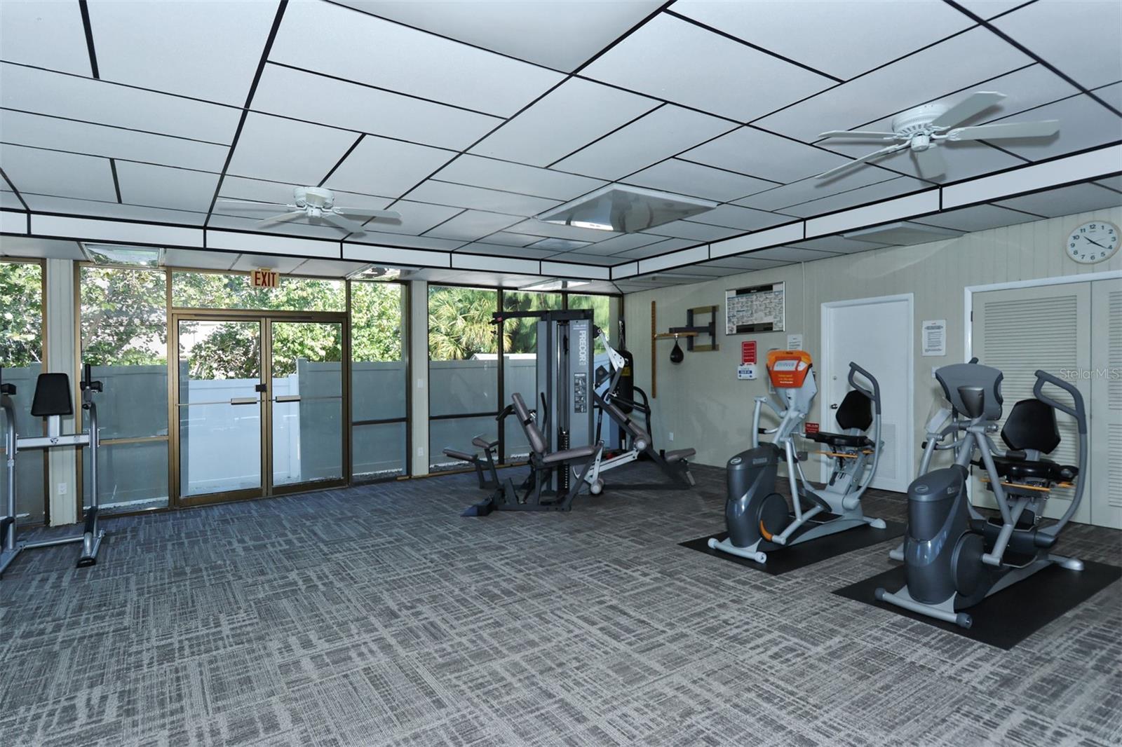 Image 30 of 43 For 4420 Exeter Drive L104