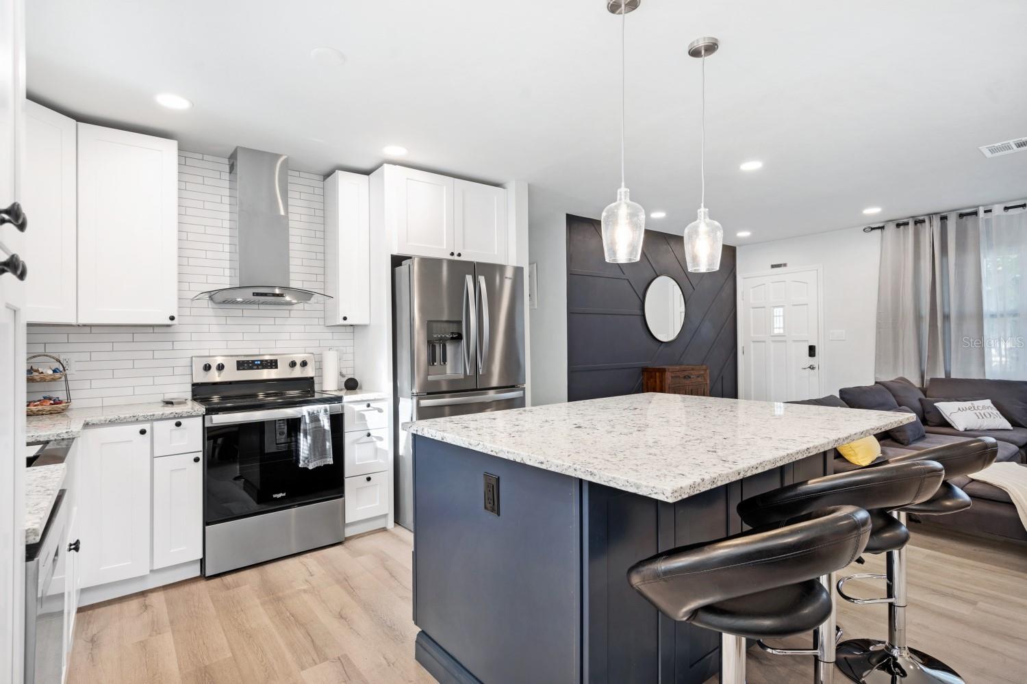Image 10 of 34 For 3303 32nd Street W