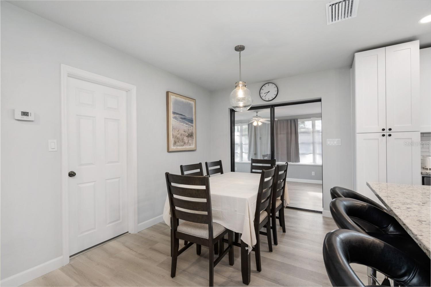 Image 13 of 34 For 3303 32nd Street W