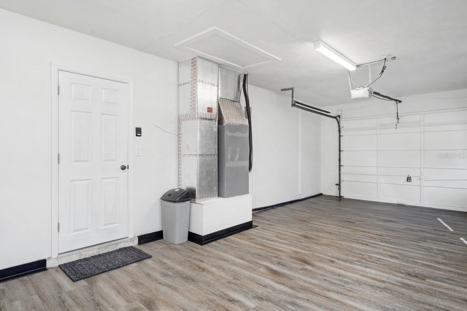 Image 24 of 34 For 3303 32nd Street W