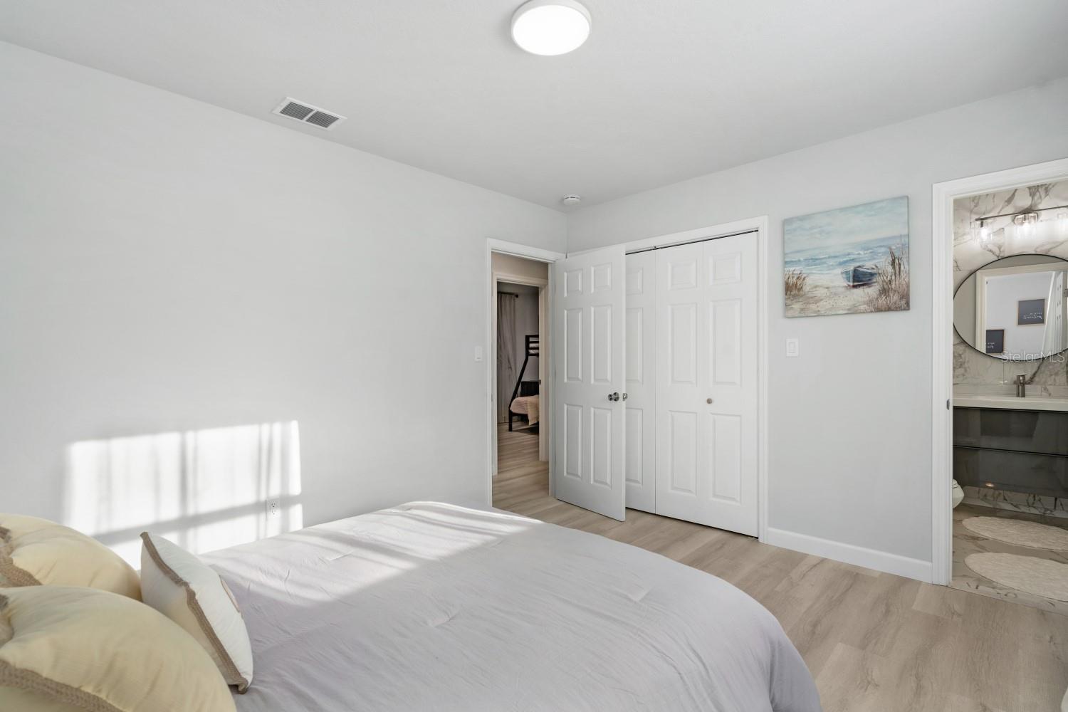 Image 31 of 34 For 3303 32nd Street W
