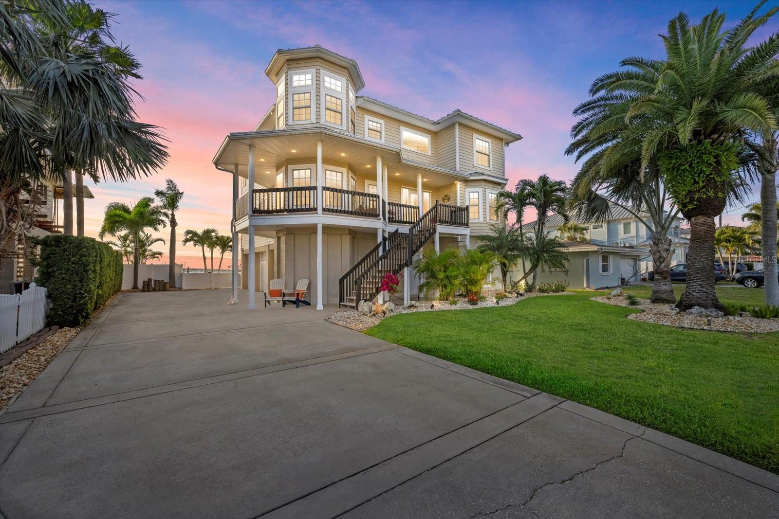 Details for 2438 Baywood Drive W, DUNEDIN, FL 34698