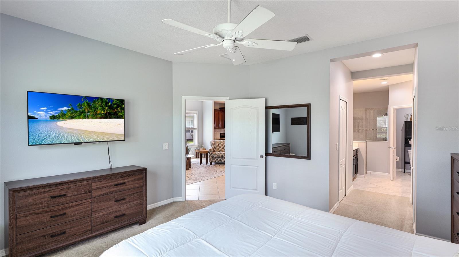 Image 16 of 39 For 5450 Fairfield Boulevard