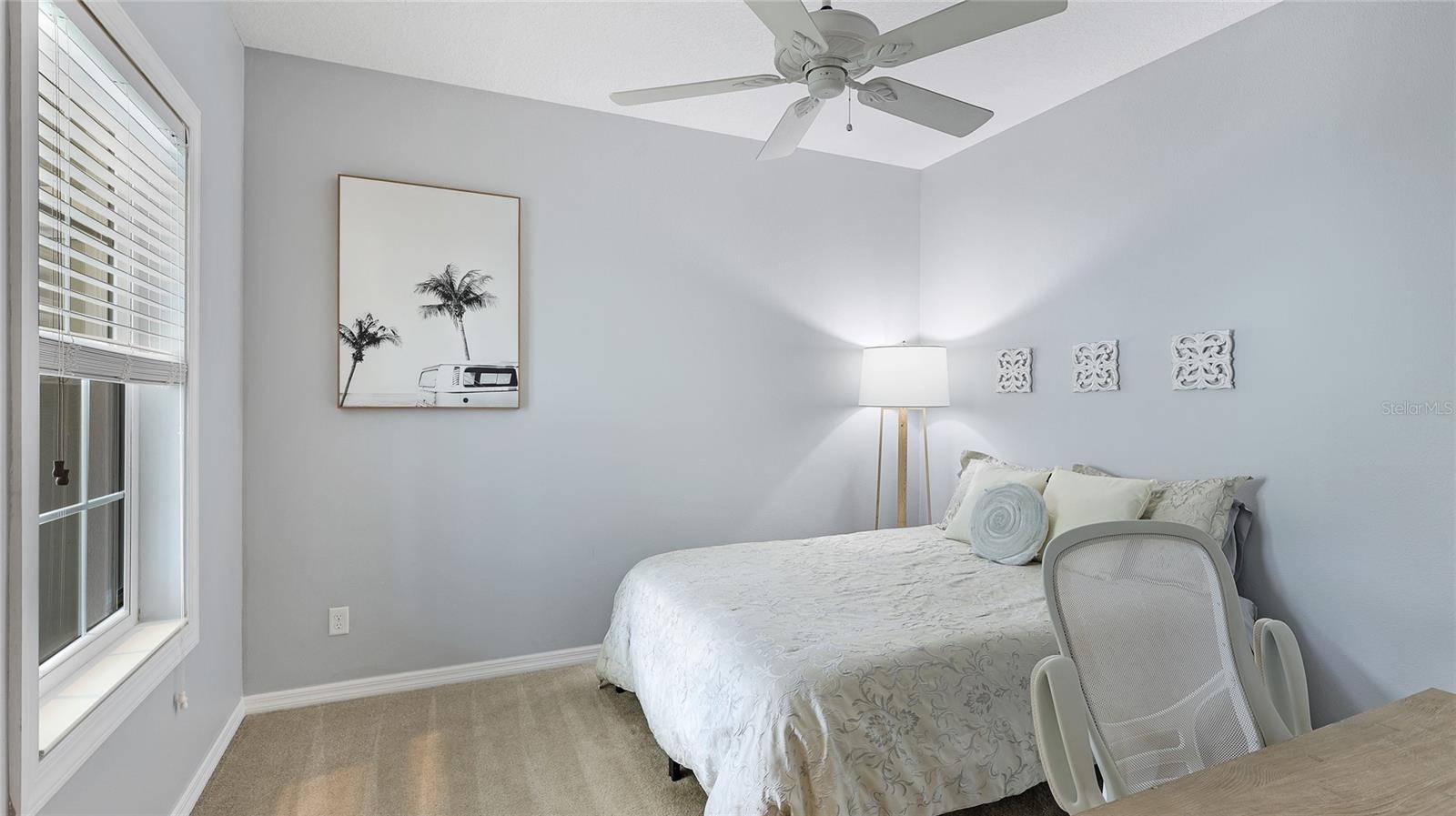 Image 20 of 39 For 5450 Fairfield Boulevard