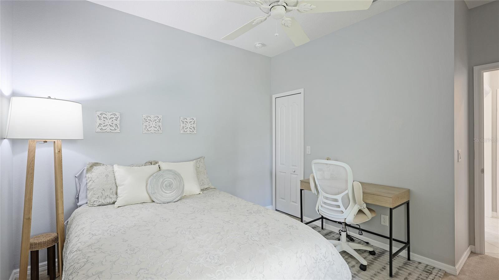 Image 21 of 39 For 5450 Fairfield Boulevard