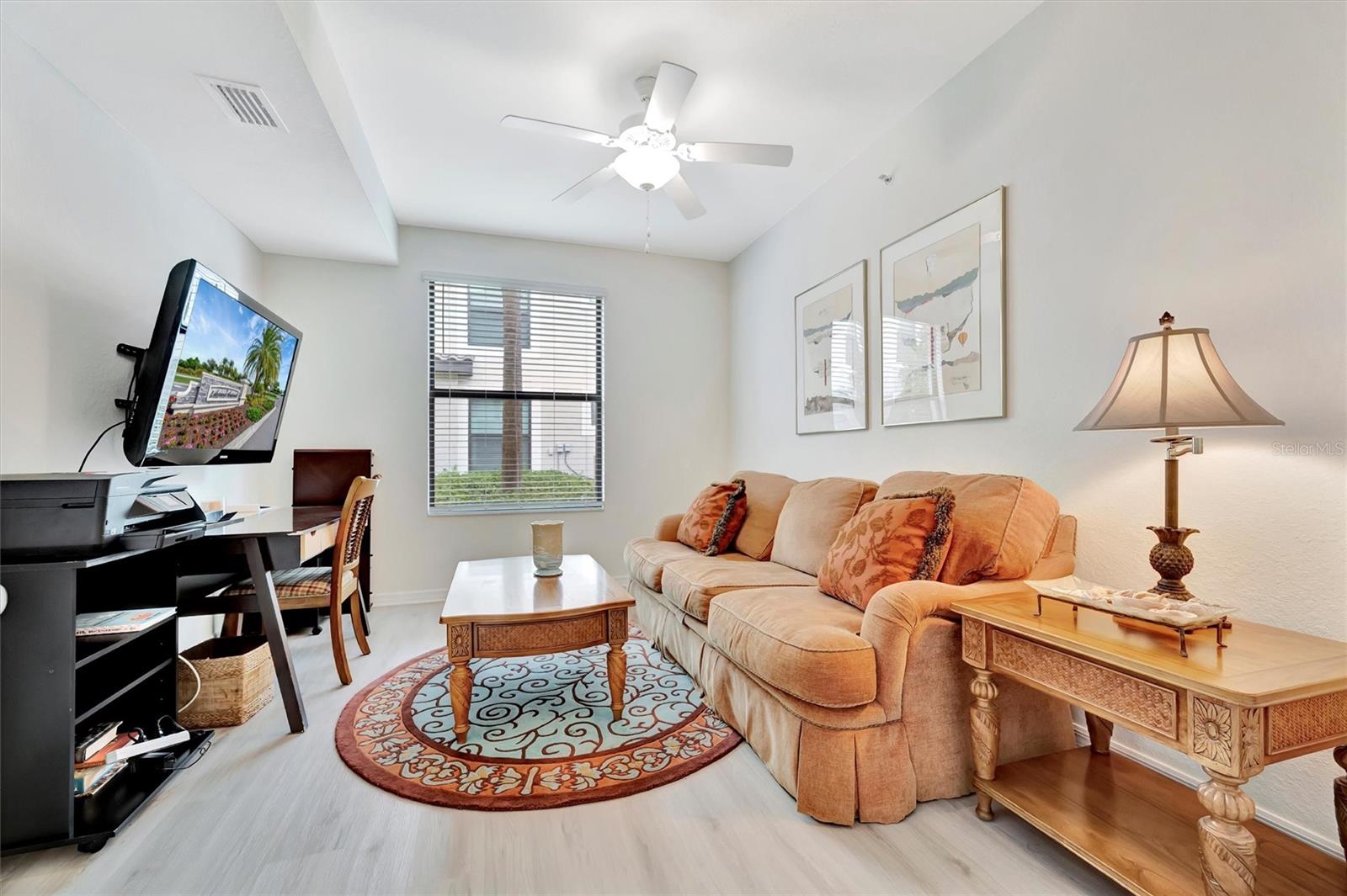 Image 32 of 62 For 5624 Palmer Circle 101