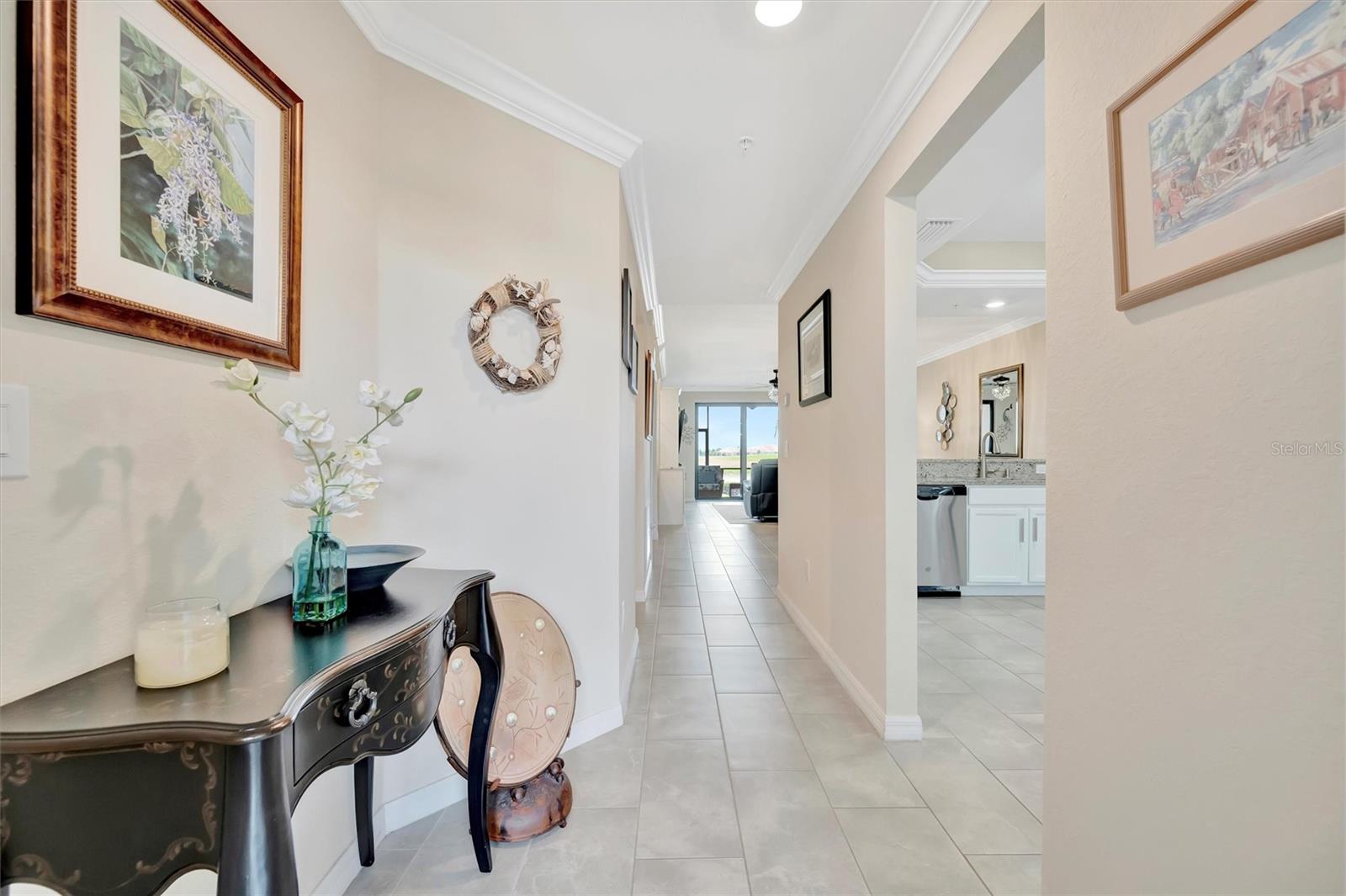 Image 8 of 62 For 5624 Palmer Circle 101