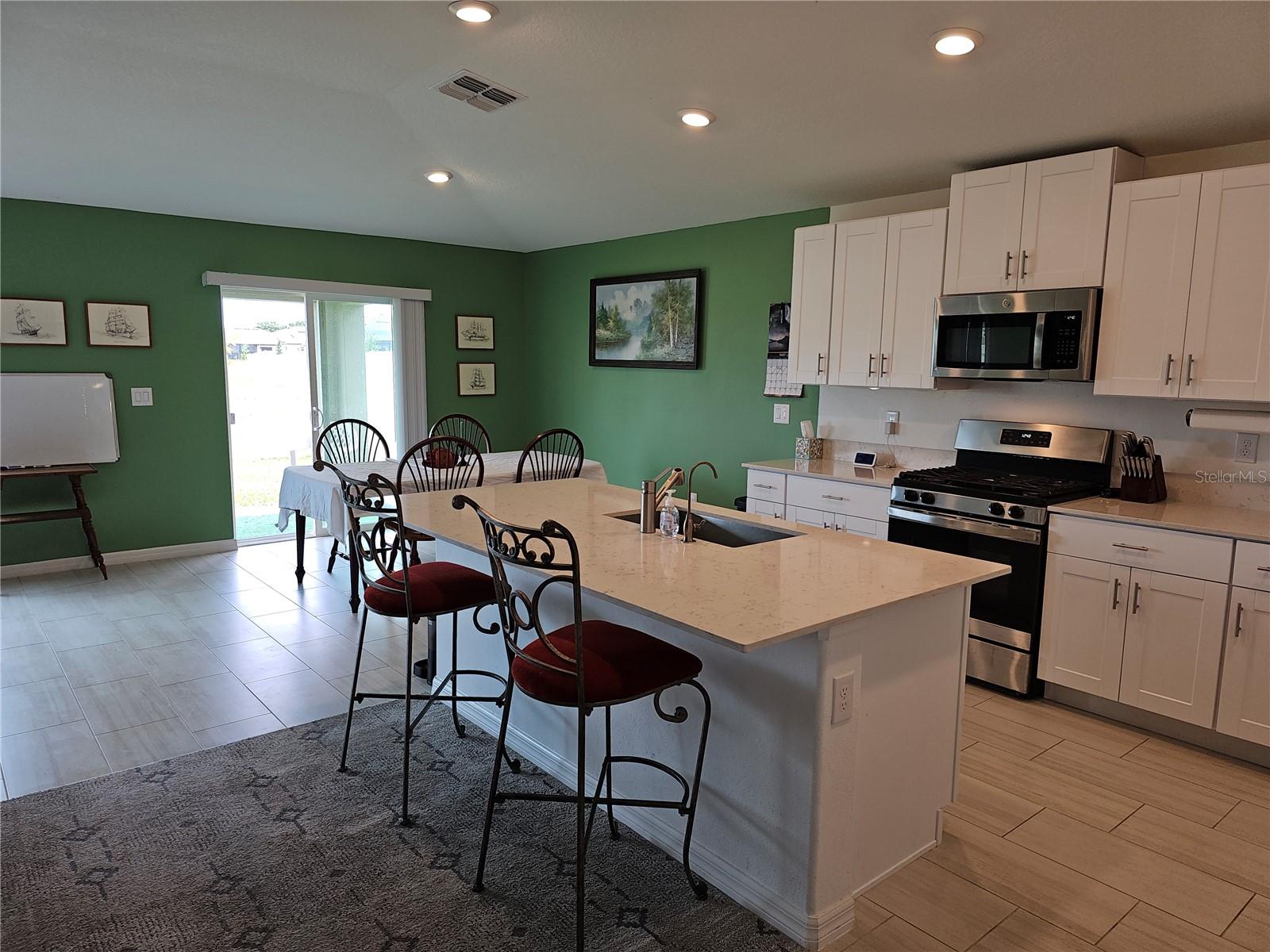 Image 9 of 36 For 13156 Merlot Sunstone Cove