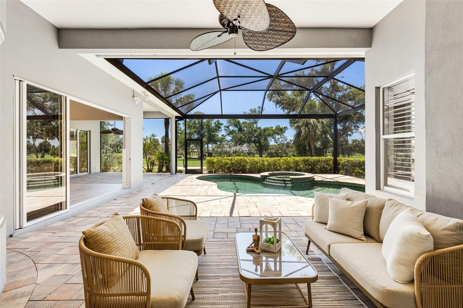 Image 57 of 83 For 52 Grande Fairway