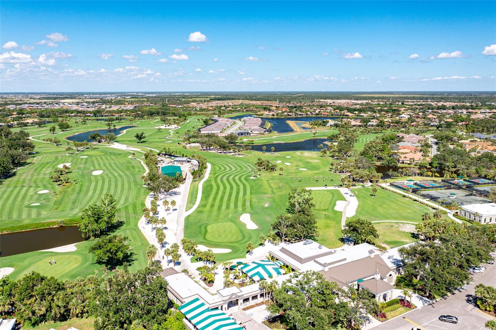 Image 71 of 83 For 52 Grande Fairway