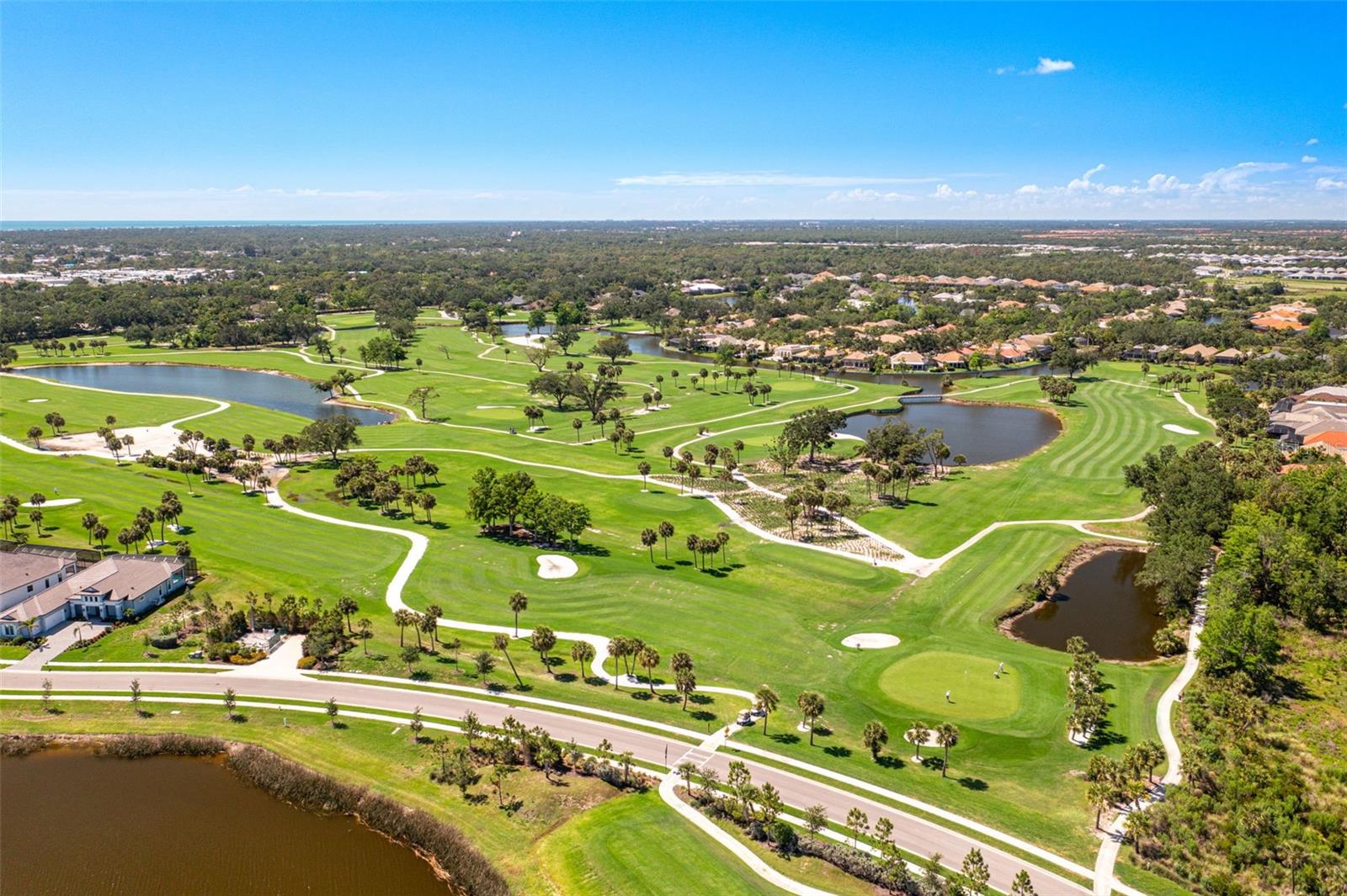 Image 74 of 83 For 52 Grande Fairway