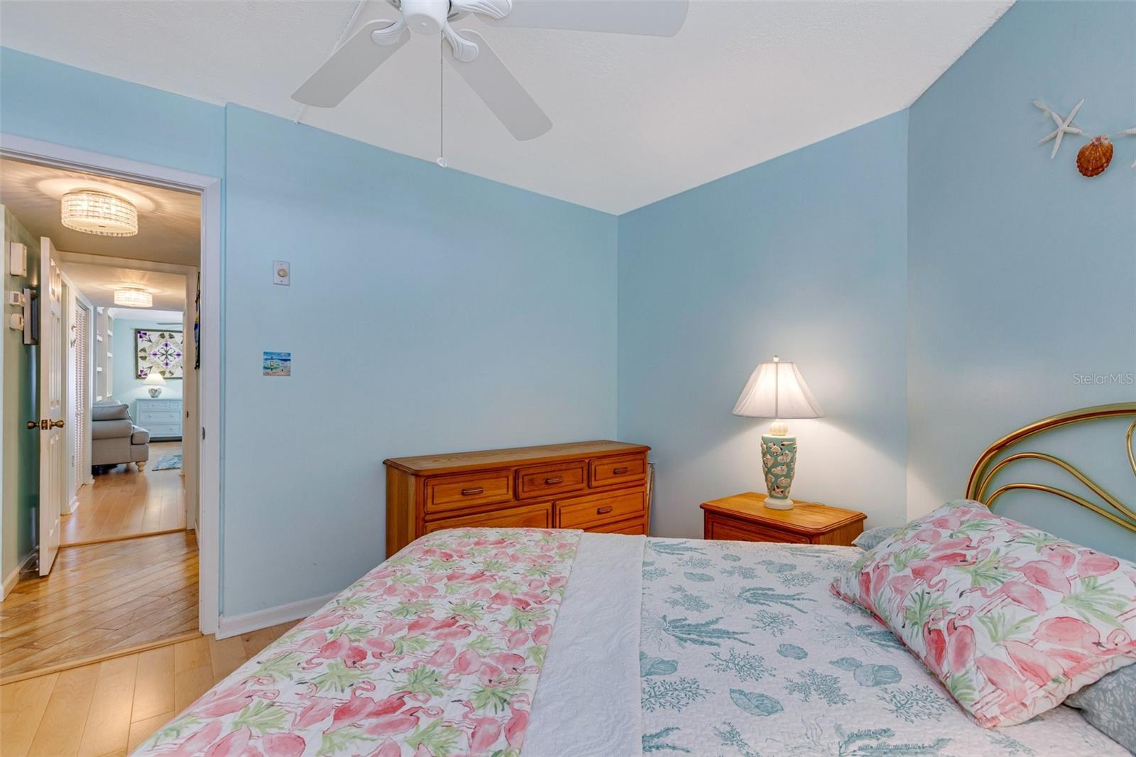 Image 24 of 53 For 1770 Benjamin Franklin Drive 407