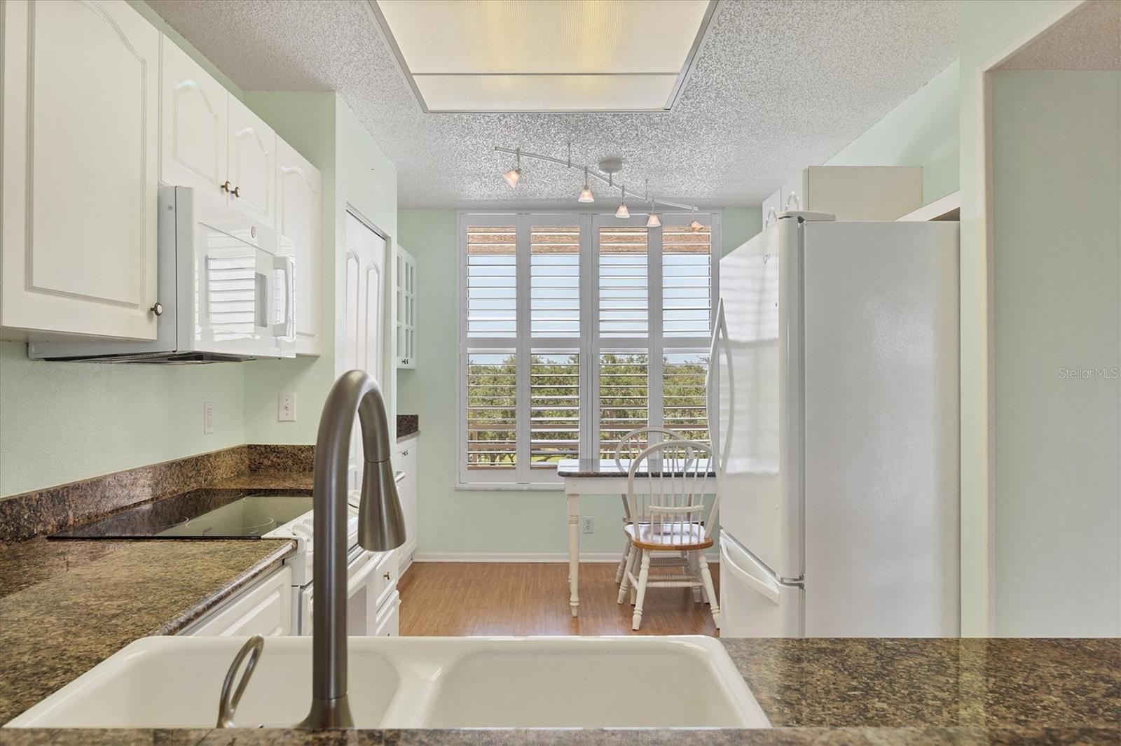 Image 14 of 54 For 3750 Pinebrook Circle 405