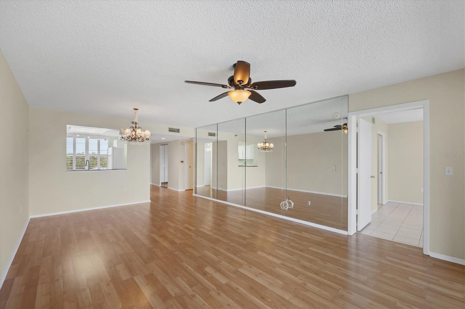 Image 17 of 54 For 3750 Pinebrook Circle 405