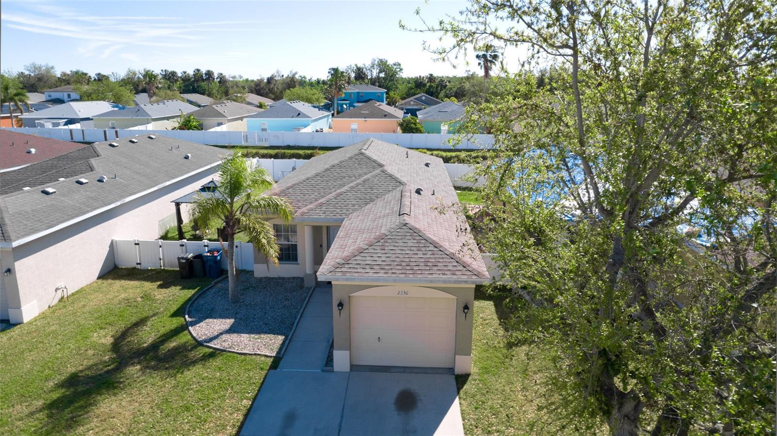 Image 3 of 30 For 2330 28th Avenue E
